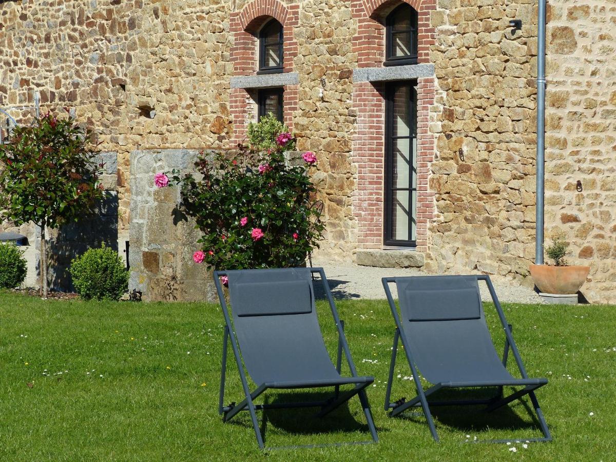 Romagne  La Sellerie Bed & Breakfast エクステリア 写真