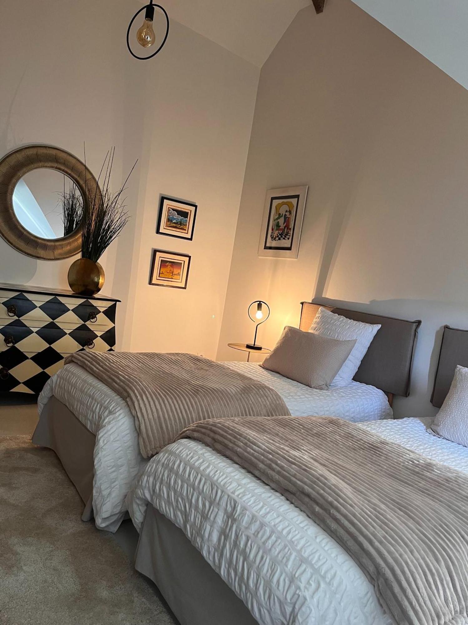 Romagne  La Sellerie Bed & Breakfast エクステリア 写真